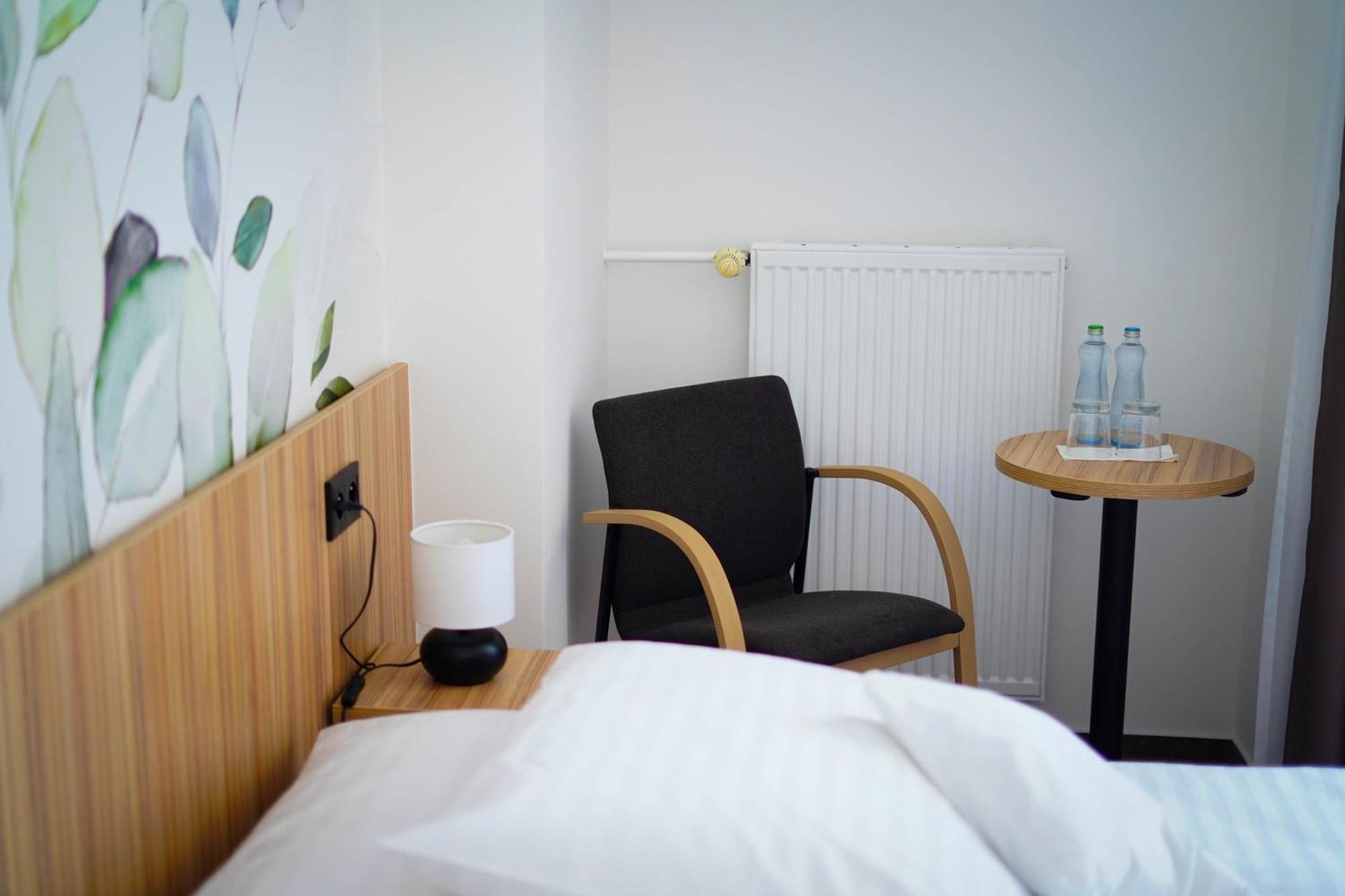 Steelhouse Hotel Trinec Exteriör bild